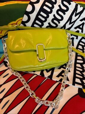 Marc Jacobs Lime Patent Leather Crossbody Bag with Silver Chain